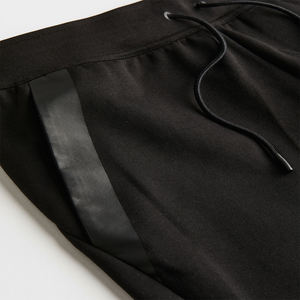 Pantalones cortos deportivos de alta calidad para hombre, sudor personalizado, gimnasio, correr, entrenamiento físico, calidad, poliéster, nailon, sólido, servicio OEM - Product Image 4