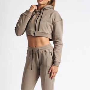 Vente en gros 100% coton dames blanc Gym sweats à capuche à manches longues haut court sweat personnalisé recadrée côtelé bas à capuche pour les femmes - Product Image 4