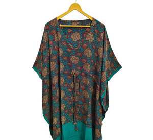 Veste en velours brodée Suzani multicolore pour femmes, respirante, artisanale, design et taille sur mesure, usage quotidien - Product Image 4