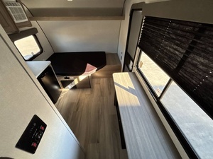 Nouvelles caravanes de voyage Keystone C-o-l-e-m-a-n 13R 2026 en gros - Product Image 5