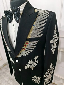 Esmoquin con bordado de águila en negrita para hombre, traje negro con detalles en la parte delantera y trasera - Product Image 3