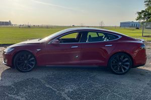 TESLA MODEL S P85+ 2013 USADO, Volante a la Izquierda/Derecha - Product Image 2
