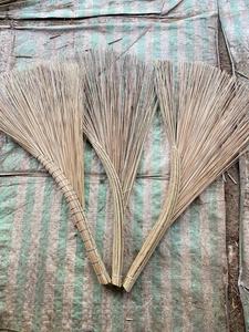 Balais de noix de coco fabriqués à partir de balai de noix de coco bâton balai durable outils de nettoyage abordables - Product Image 6
