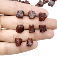 Perles de pierre brute de grenat naturel de 8-10mm percées en gros pierre de naissance de janvier pierre précieuse brute pour la fabrication de bijoux