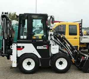 Minicargadora Compacta Hidromek HMK 62 SS 4x4 Telescópica con Motor Diésel Hidráulico de Alta Presión - Product Image 3