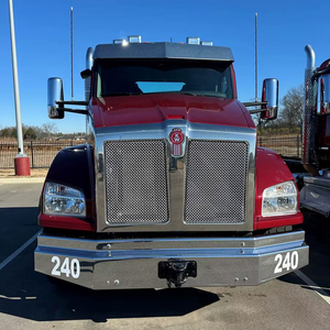 Camión Kenworth H T880 2023 de Servicio Pesado y Alta Resistencia, Cabina y Chasis, Camión de Transporte Diésel de Larga Distancia y Eficiente en Consumo de Combustible - Product Image 1