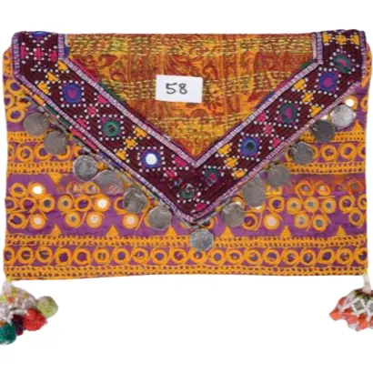 Tas dan dompet Clutch malam wanita Resin desainer kualitas tinggi dengan rantai panjang emas harga grosir dari India