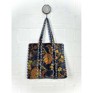 Bolsa de Mano Grande Reversible Acolchada de Terciopelo y Algodón, Estilo Boho, Ecológica, Resistente, para Compras, Playa y Fines de Semana, Color Ocre - Product Image 4