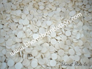 Botón plano en blanco de gran calidad con técnica de revestimiento de patrones redondos y rectangulares - Product Image 6