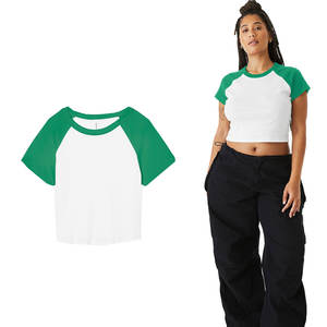 T-shirt Bella Canvas pour femme, col rond, coupe ajustée, anti-rétrécissement, avec appliques 3D batik - Product Image 1