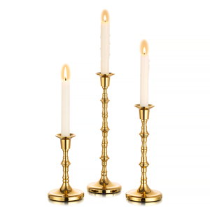 Lot de 2 bougeoirs en métal au design élégant de vente à chaud éclairage décoratif de finition en laiton au design unique - Product Image 4