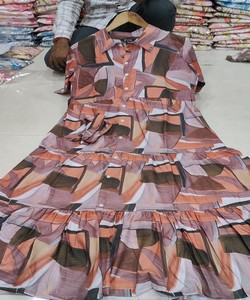 NUEVO CONJUNTO DE 3 PIEZAS DE SATÉN FLORAL VINTAGE ECOLÓGICO PARA USO DIARIO, PRECIO AL POR MAYOR, COLOR LAVANDA - Product Image 2