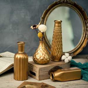 Vase à fleurs rond en aluminium fait main pour la décoration de la maison, mariage et Noël, accessoire durable pour Diwali - Product Image 3