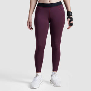 Leggings de sport pour femmes en gros, OEM personnalisé, sans couture, taille mi-haute, extensibles, tissu de haute qualité anti-humidité - Product Image 1