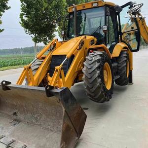 Chargeuse sur pneus JCB 4CX d'occasion, 8,6 tonnes, godet de 1 m³, marque britannique d'origine, construction, faible nombre d'heures, certifiée CE, chargeuse-pelleteuse d'occasion - Product Image 4