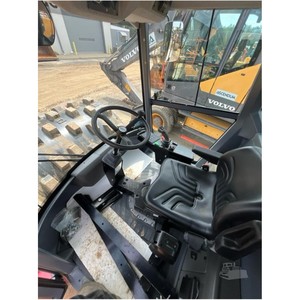 Nouveau finisseur d'asphalte DYNAPAC CA2500D 2025 en parfait état - Product Image 6