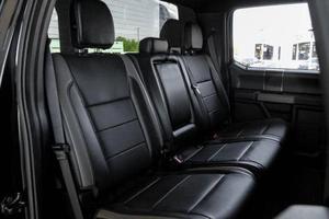 รถฟอร์ด F-150 ปี 2018 มือสอง รุ่น Look 4x4 เครื่องยนต์ 5.0L Raptor 499 แรงม้า V8 4 16 วาล์ว 5 ที่นั่ง เกียร์อัตโนมัติ - Product Image 3