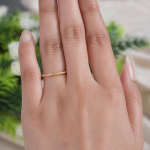 แหวนเงินขนาดเล็กที่เป็นตราสัญลักษณ์เครื่องประดับเงินสเตอร์ลิงแบบมินิมอลสำหรับสวมใส่ในชีวิตประจำวันหรือของขวัญที่มีความหมายมีจำหน่ายในราคาที่ดีที่สุด - Product Image 2