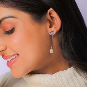 Pendientes colgantes de perlas de mariposa de plata - Product Image 4