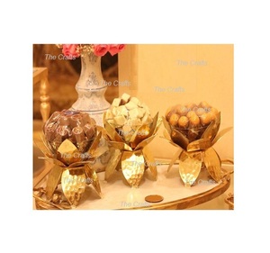 Bol de service en bois et nacre bol de chocolats de forme ronde de la plus haute qualité avec poignée en fer - Product Image 3