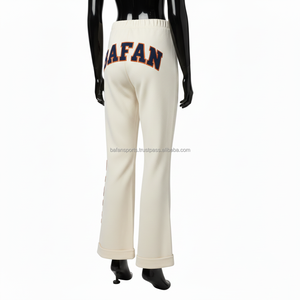 Pantalones Acampanados para Mujer, Tejido Elástico de Punto de 320 GSM, Color Crema Elegante, Logotipo Bordado Personalizado, Ropa Deportiva Informal - Product Image 5
