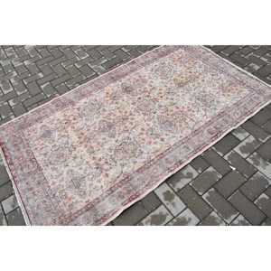 Alfombra Turca de Lana con Borde Rosa Vintage, 3.8x6.7 pies (117x204 cm) - Product Image 2