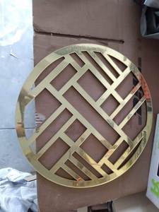 Onirique Vente en gros Acrylique élégant Décoration de mariage Chargeurs d'or Récif d'or Assiettes pour le dîner - Product Image 5