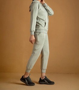 Soft Cotton Blend <b>Short</b> Sleeve <b>Top</b> Joggers Regular Fit Custom Logo Design Factory Women Winter Hooded Casual Tracksuit <b>Set</b> - Product Image 3