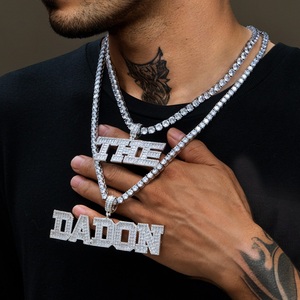 Collier personnalisé pour homme avec plaque nominative en lettres baguette, en alliage de diamant, chaîne cubaine, gravure gratuite, dos massif, Ice Box Jewells - Product Image 1