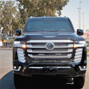 Toyota Land Cruiser SUV, Faros LED Negros, Neumáticos R20, Volante a la Izquierda - Product Image 5