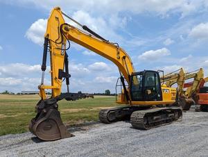 Excavadora de cadenas JCB 220 de 2018 en venta, motor Cummins, 12 toneladas de peso operativo, de segunda mano, incluye motor, bomba de engranajes, cojinete, caja de cambios - Product Image 2