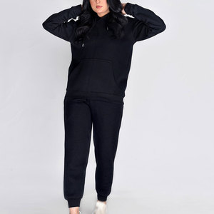 Ensemble de survêtement pour femmes personnalisé pour un usage décontracté, le fitness et les tenues quotidiennes - Product Image 2