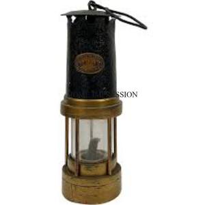 Vente chaude Art Créatif Moderne Unique Fantaisie Designer Haute Qualité En Métal Fait Pièce Maîtresse De Table Miner Lampes Fournitures - Product Image 4