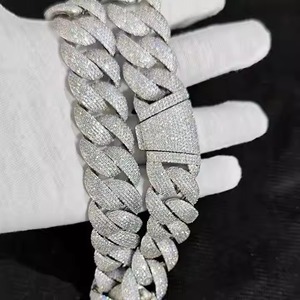 Collier chaîne à maillons Moissanite Prong Miami Collier en or jaune vermeil 14 carats sur argent massif 925 avec diamants Chaîne cubaine en diamant - Product Image 5