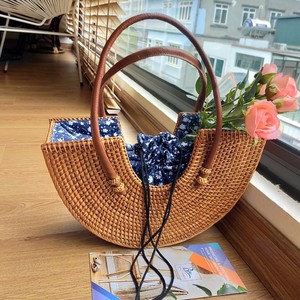 Special Beach Rattan Bag avec petite fleur en coton et lin - Product Image 1