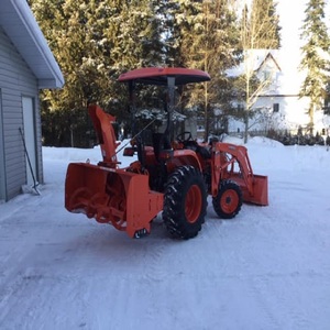 Tractor de Jardín Kubota LX3310 4WD con Accesorio Quitanieves, Color Rojo, Tractor de Ruedas Multifuncional - Product Image 2