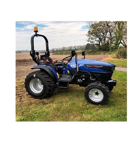 Tractor Agrícola Compacto Versátil Farmtrac Ft26m con Tracción en las 4 Ruedas, Dirección Asistida y Motor de 35HP en Venta - Product Image 4