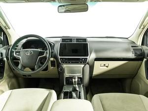 รถยนต์ Acura CL Sedan รุ่นปี 2024 พรีเมียม เกียร์ธรรมดา ขับเคลื่อนสี่ล้อ  เบาะหนัง ภายในสีเข้ม 8 ที่นั่ง กล้องมองหลัง 360 องศา มือสอง - Product Image 4