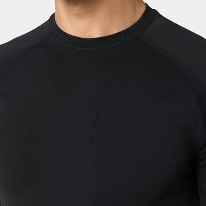 T-shirt de sport décontracté pour homme en jersey uni, à manches courtes, séchage rapide, respirant, coupe ajustée, avec logo frontal - Product Image 4