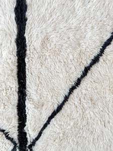 Alfombra Marroquí de Lujo Anudada a Mano, Alfombra de Lana Bereber para Dormitorio o Sala de Estar Contemporánea a Precio de Mayoreo - Product Image 6