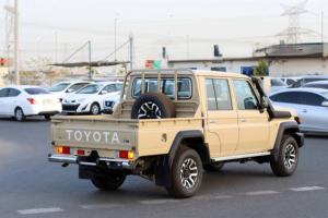 PICKUP TOYOTA LC DC 2024 D'OCCASION CÔTÉ GAUCHE/DROIT - Product Image 2