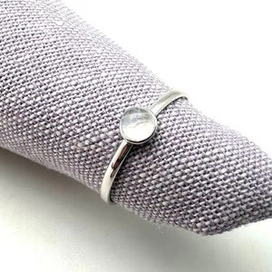 Anillo clásico de joyería para mujer, joyería de estilo bohemio de Plata de Ley 925, piedra lunar, piedra preciosa, anillo hecho a mano, regalo para esposa - Product Image 1