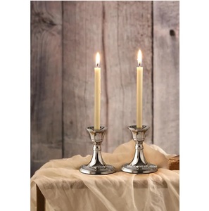 Bougeoir conique en métal de style américain finition argentée pour la décoration de mariage et d'éclairage domestique disponible aux meilleurs prix - Product Image 1