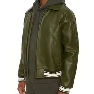 Chaqueta de Hombre Personalizada ODM con Bordado Chenille, Chaqueta Varsity de Invierno de Alta Calidad, Lana Ecológica y Transpirable - Product Image 2