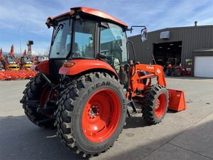 Tracteur agricole KUBOTA d'occasion avec chargeur LA1154, livraison rapide, prix bas, avec pompe et composants essentiels de transmission, à vendre - Product Image 4