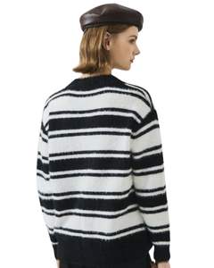 Custom Black White Striped <b>Women</b> V Neck Sweater Soft Knit Pullover <b>Long</b> Sleeve Winter Casual Fashion <b>Jumper</b> <b>For</b> Wholesale Sale - Product Image 4