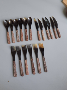 Ensemble de couverts modernes faits à la main en corne écologique pour la vente en gros - Product Image 6