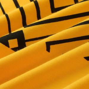 Verano Color sólido bordado Oem Odm Gym Fitness Plus Size Jogger Spoprts 2 piezas logotipo personalizado conjunto corto para hombres - Product Image 6