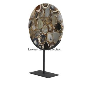 Nouvelle Arrivée Designer Agate Sculpture Décorative Forme Ronde À La Main Avec Métal Noir Couleur Poudre Enduit Base Forme Rectangle - Product Image 2