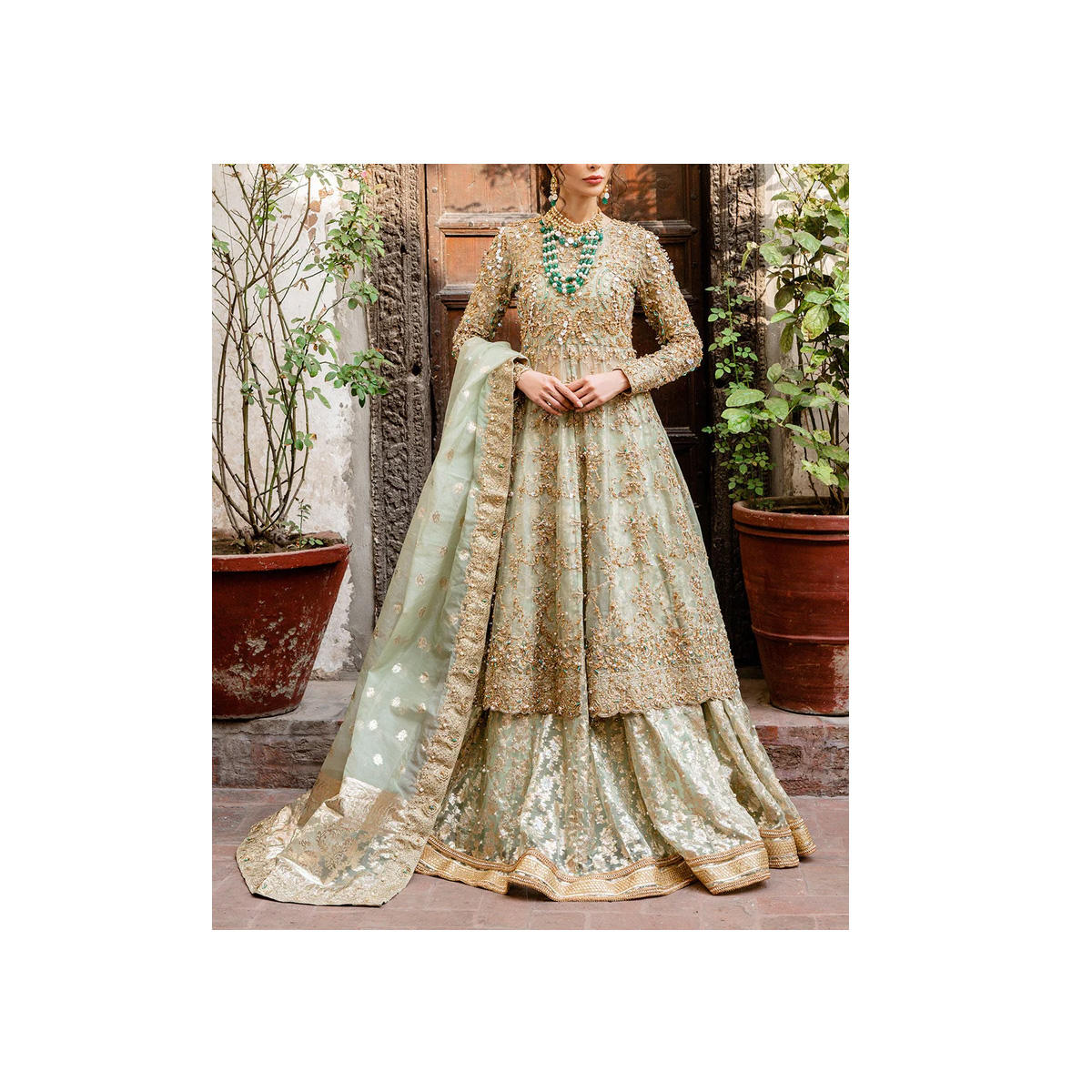 สีเขียว